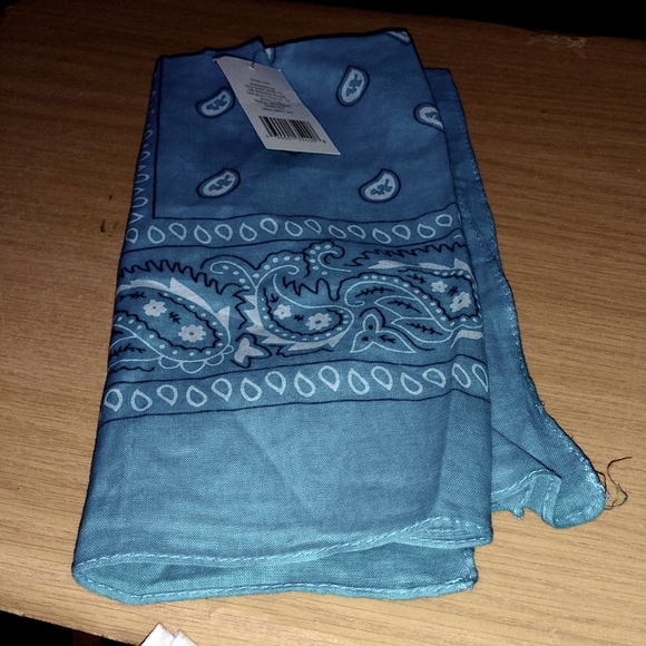 🧣2/$5 Bandana Sale - Picture 1 of 1